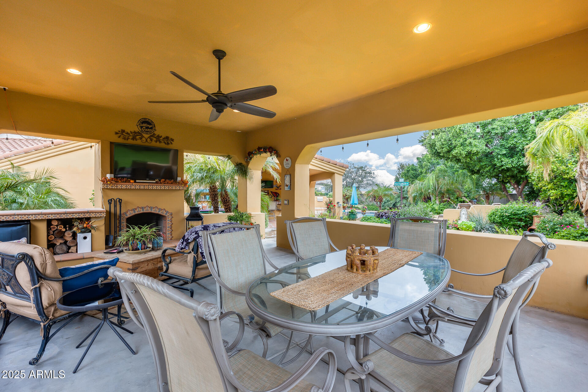 23712 N 104TH Avenue