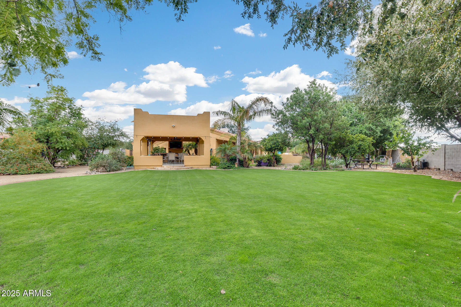 23712 N 104TH Avenue