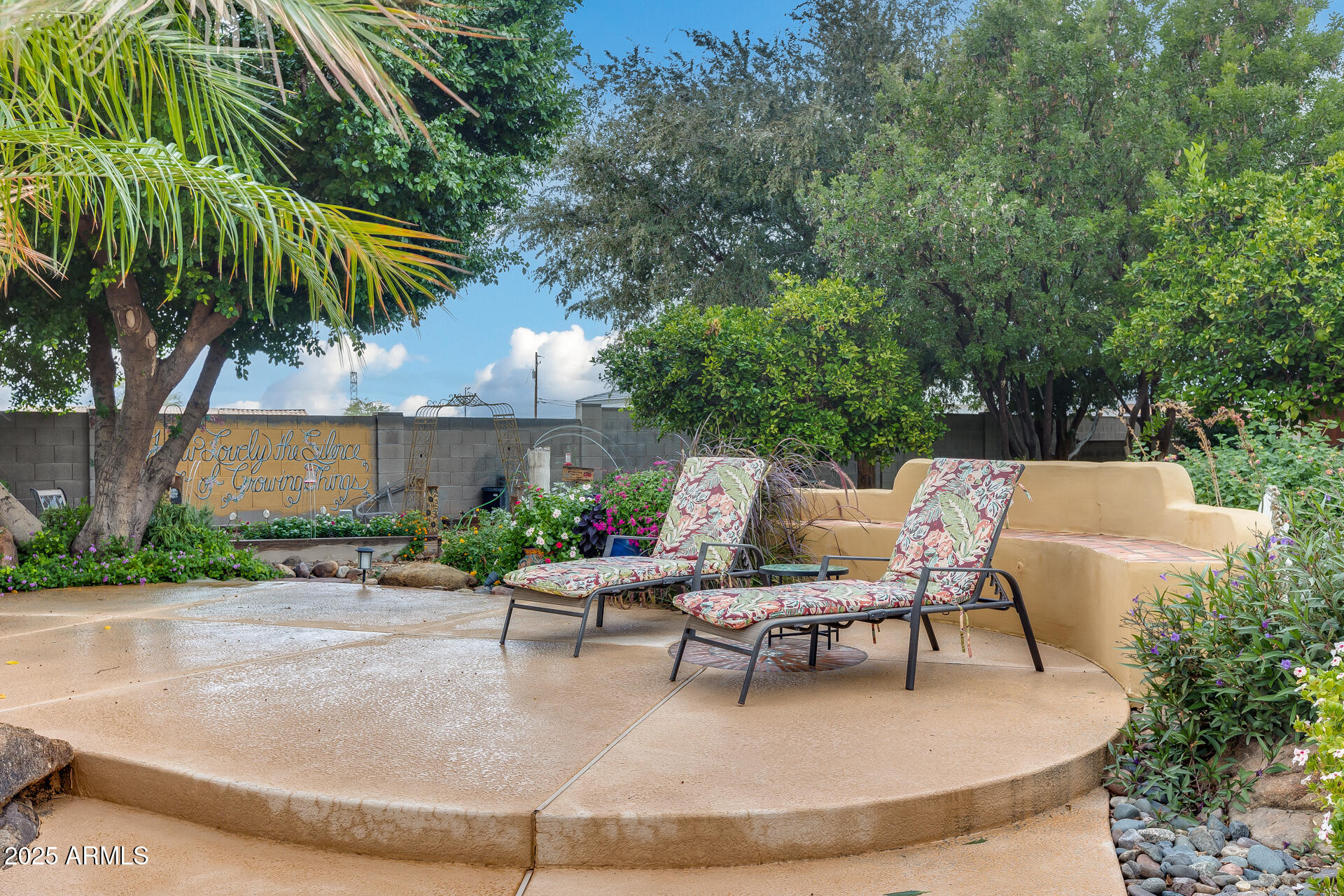 23712 N 104TH Avenue