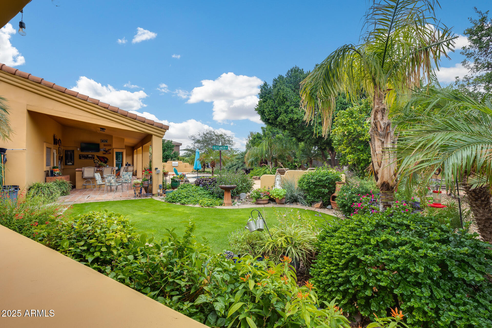 23712 N 104TH Avenue