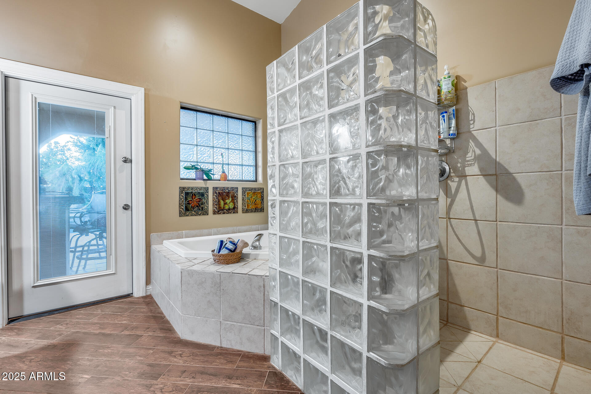 23712 N 104TH Avenue