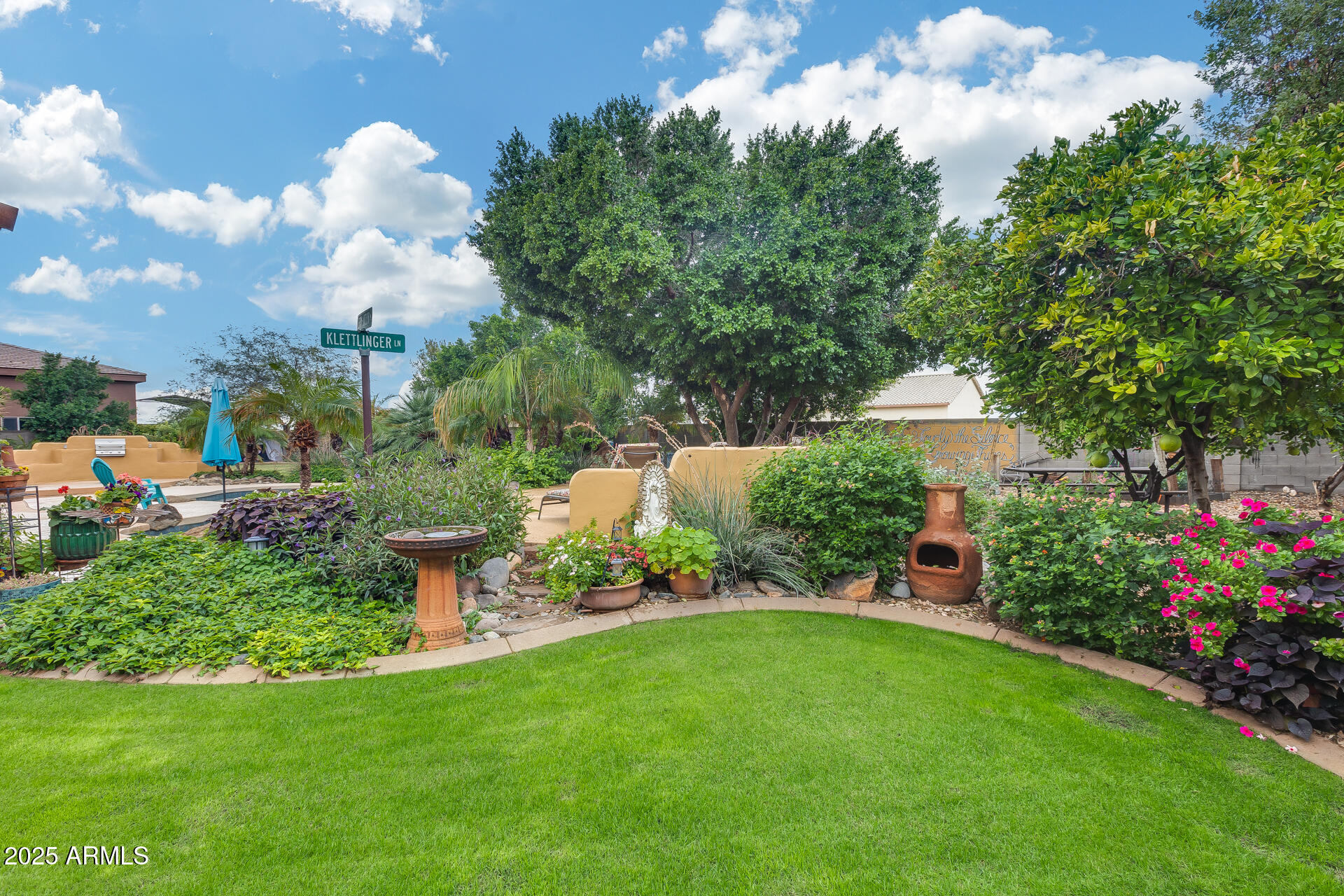 23712 N 104TH Avenue