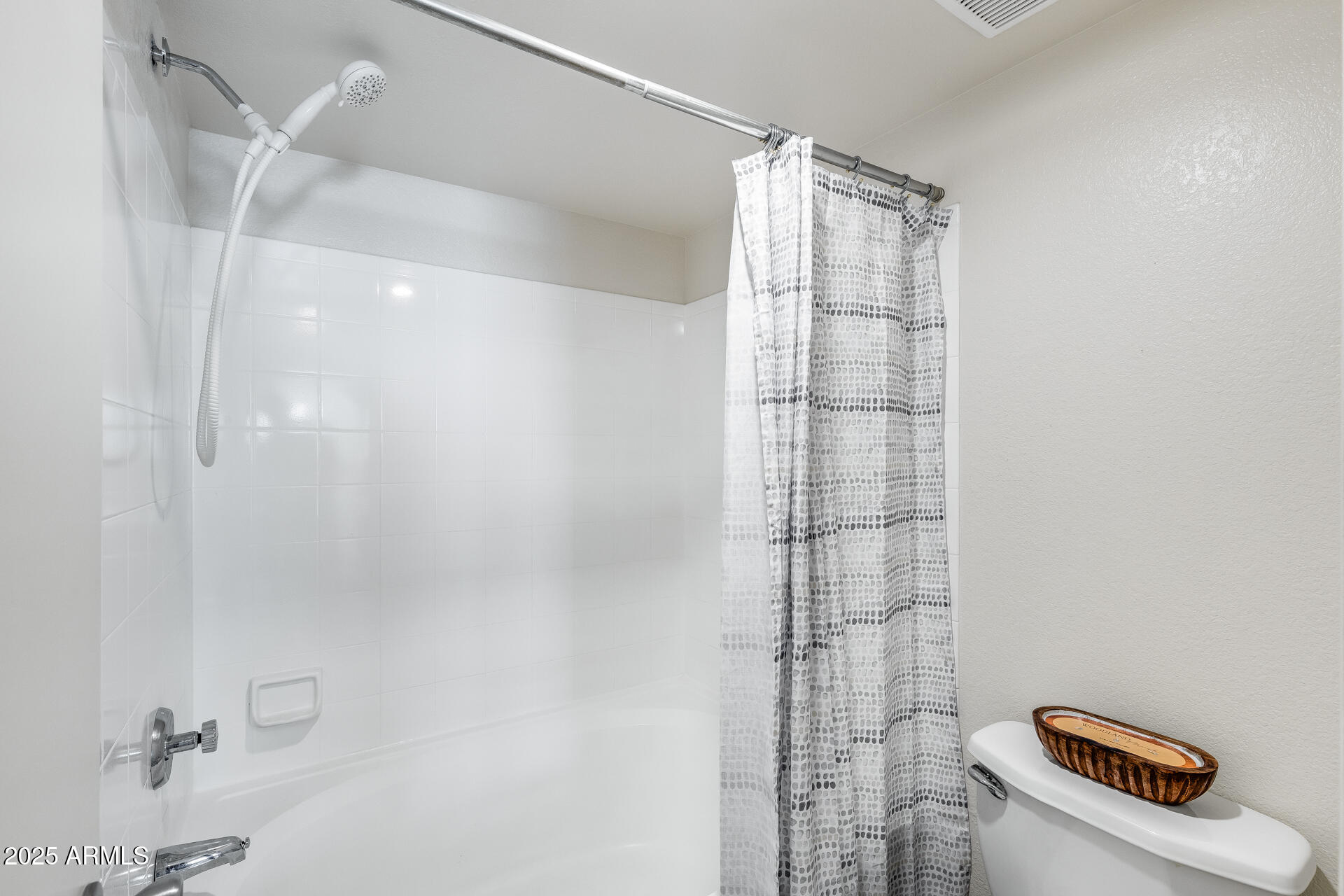 1880 E MORTEN Avenue 121