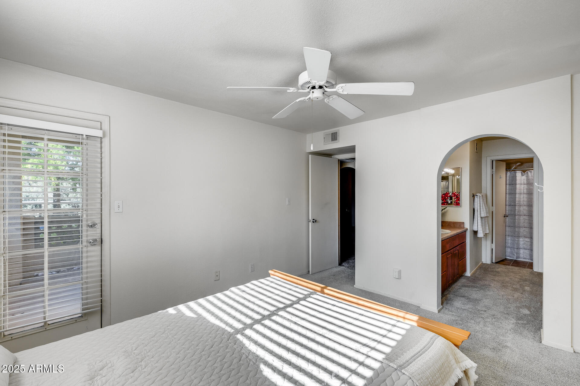 1880 E MORTEN Avenue 121