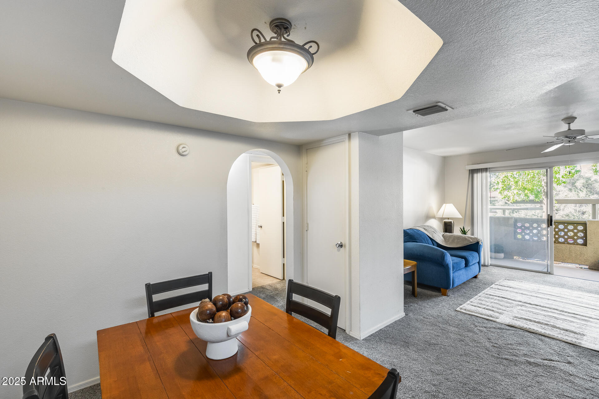 1880 E MORTEN Avenue 121