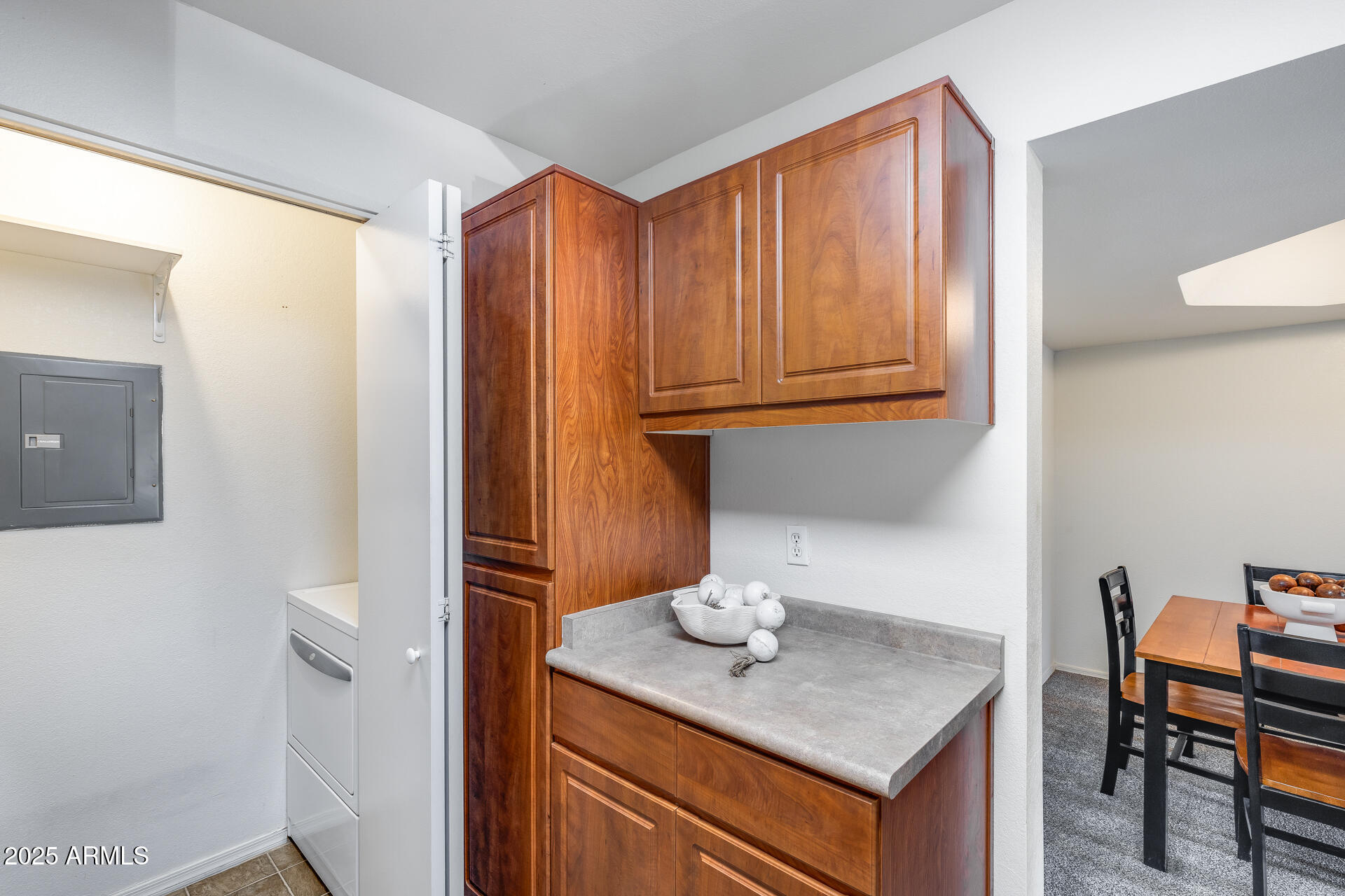 1880 E MORTEN Avenue 121