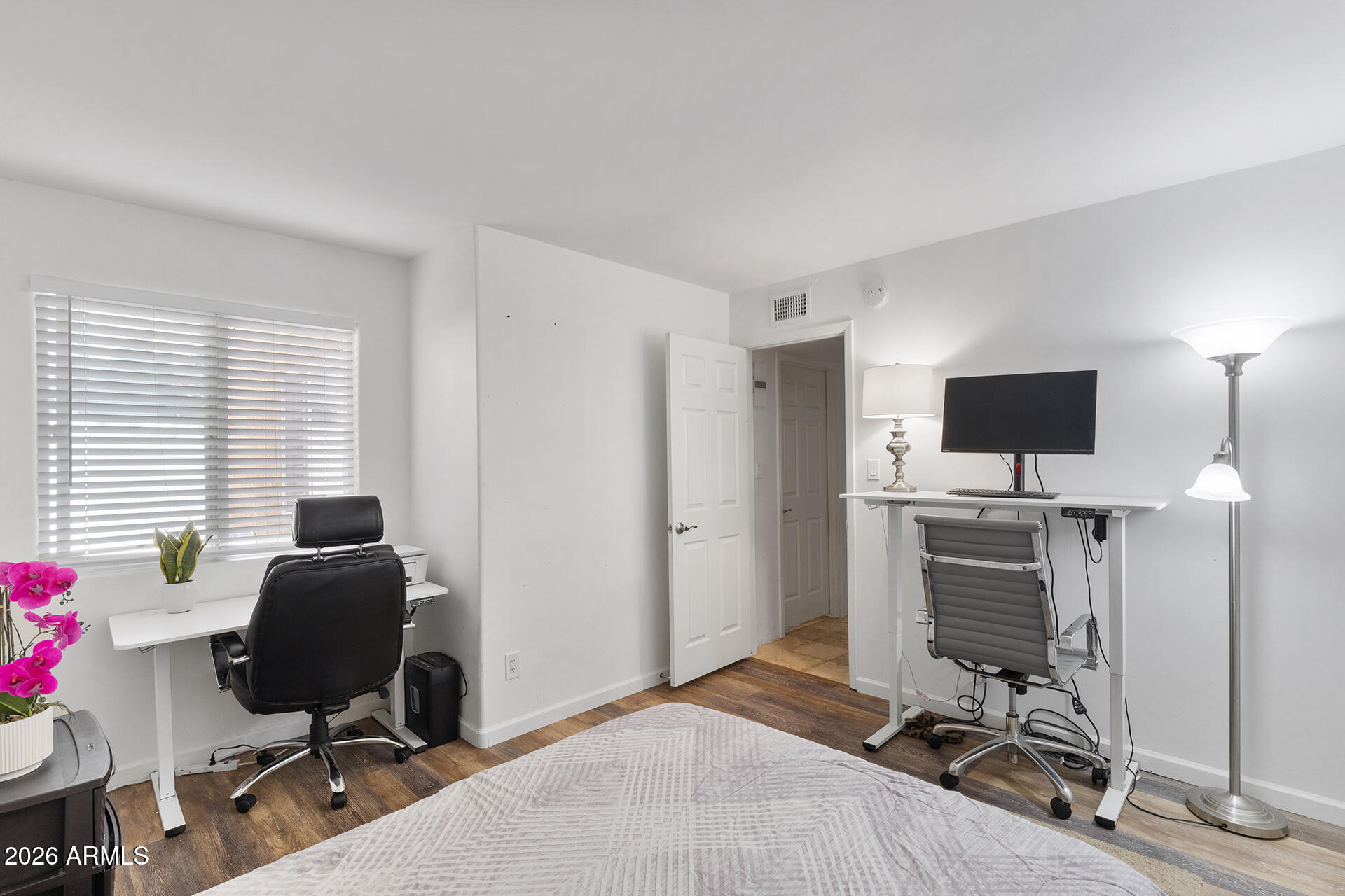 1885 E KIRKLAND Lane