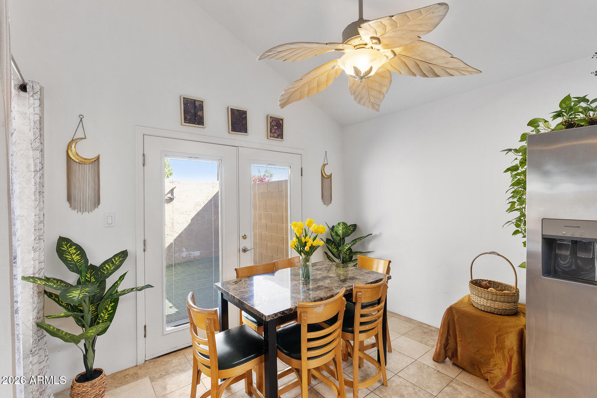 1885 E KIRKLAND Lane