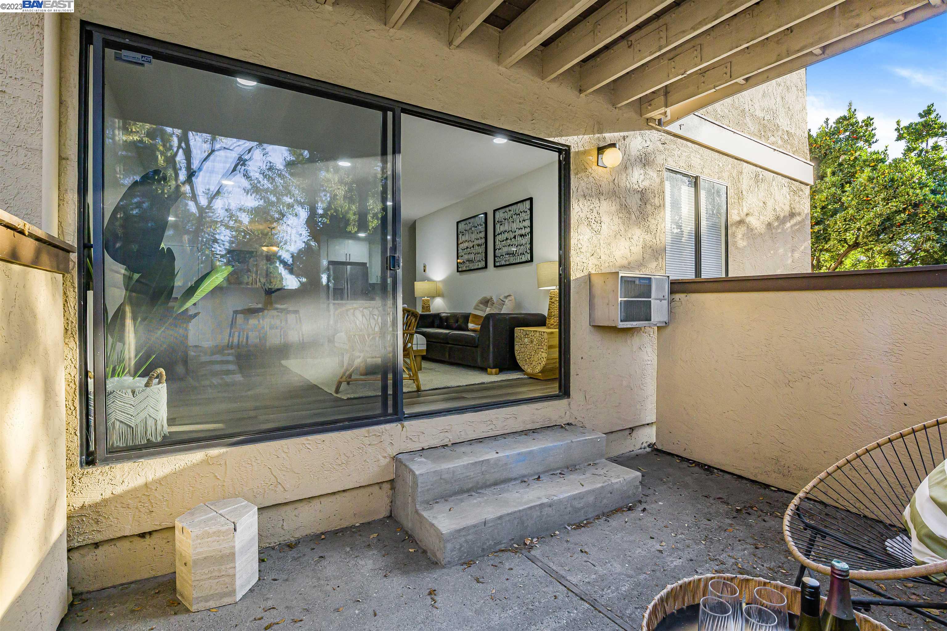 3300 Wolcott Cmn # 104