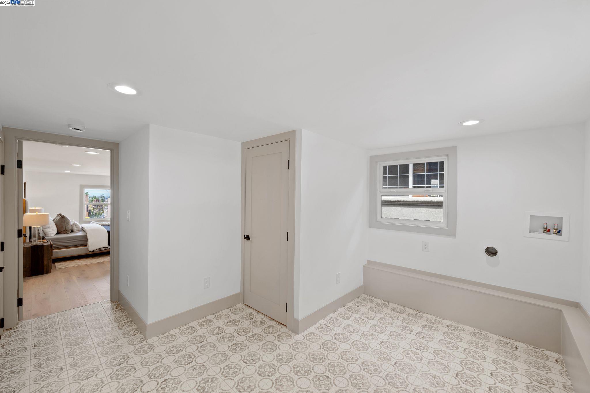 3282 Madera Ave