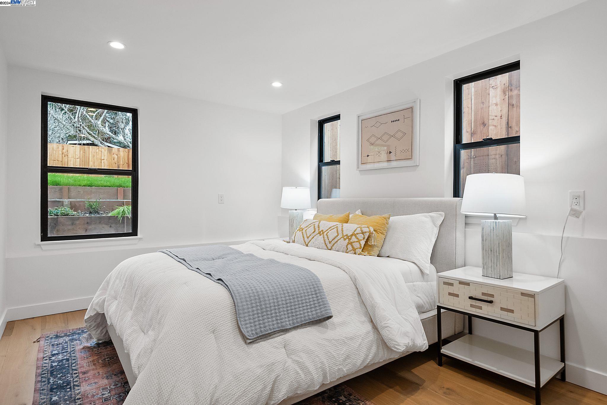 3107 Deakin