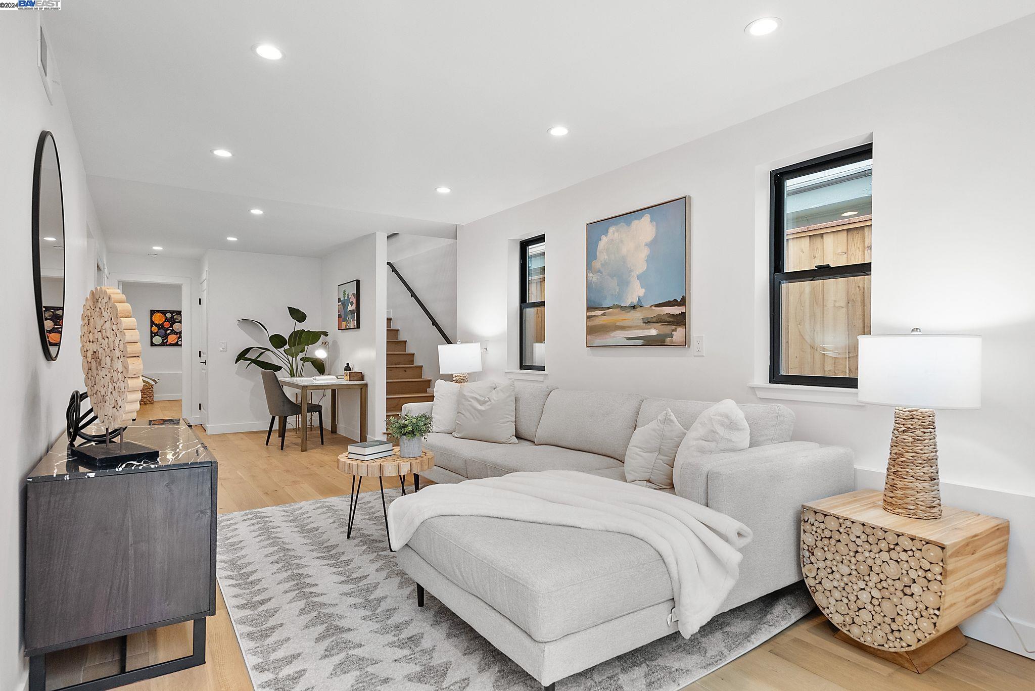 3107 Deakin