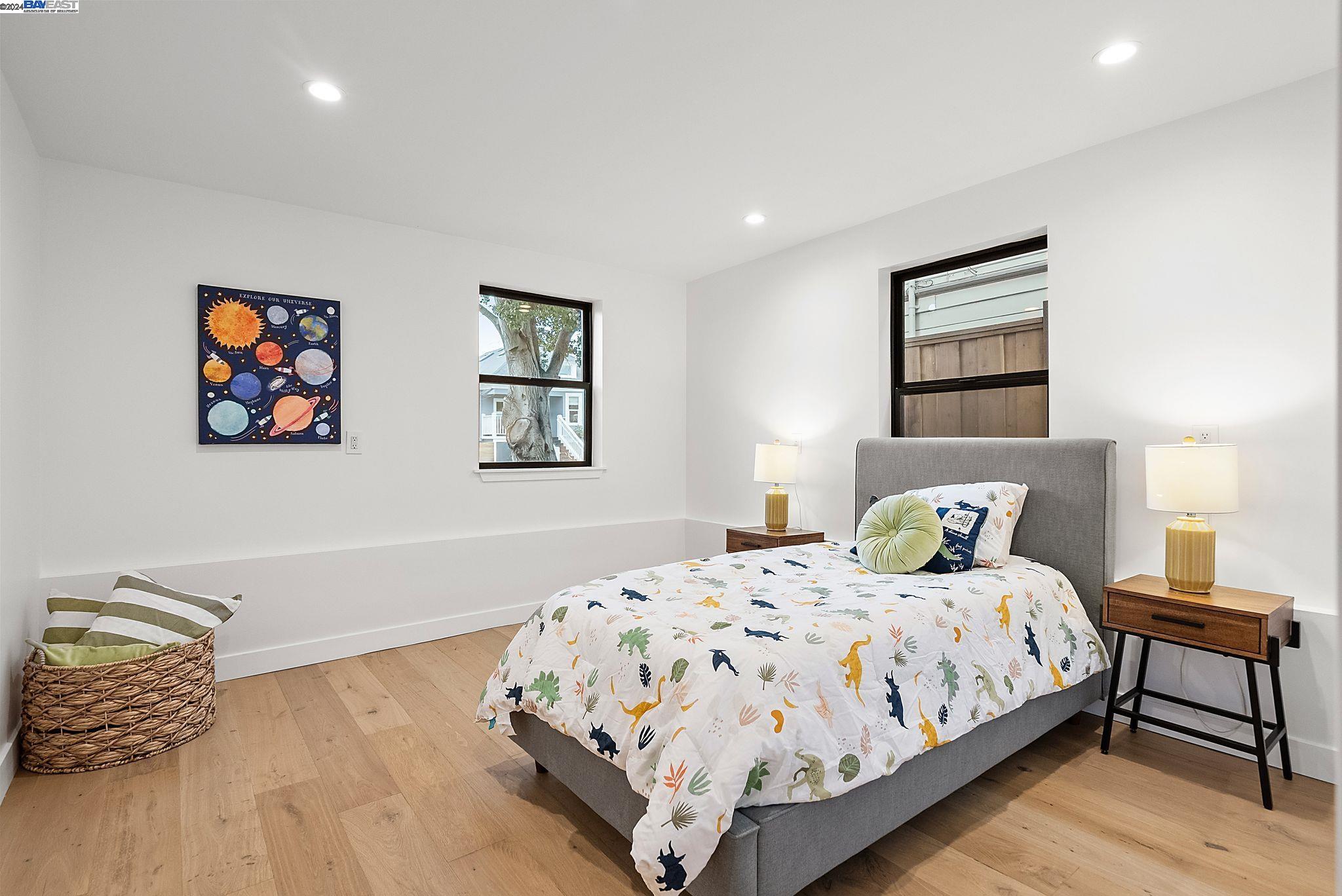3107 Deakin