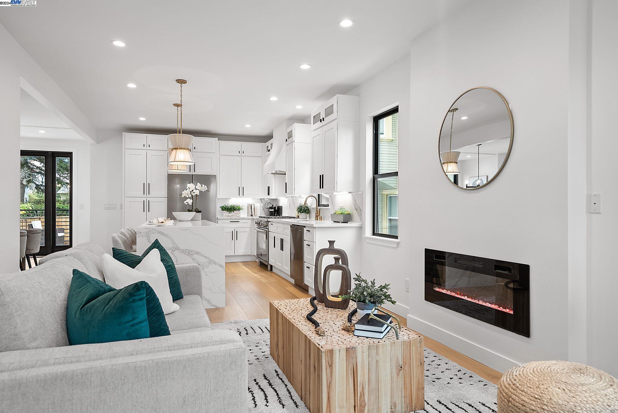 3107 Deakin