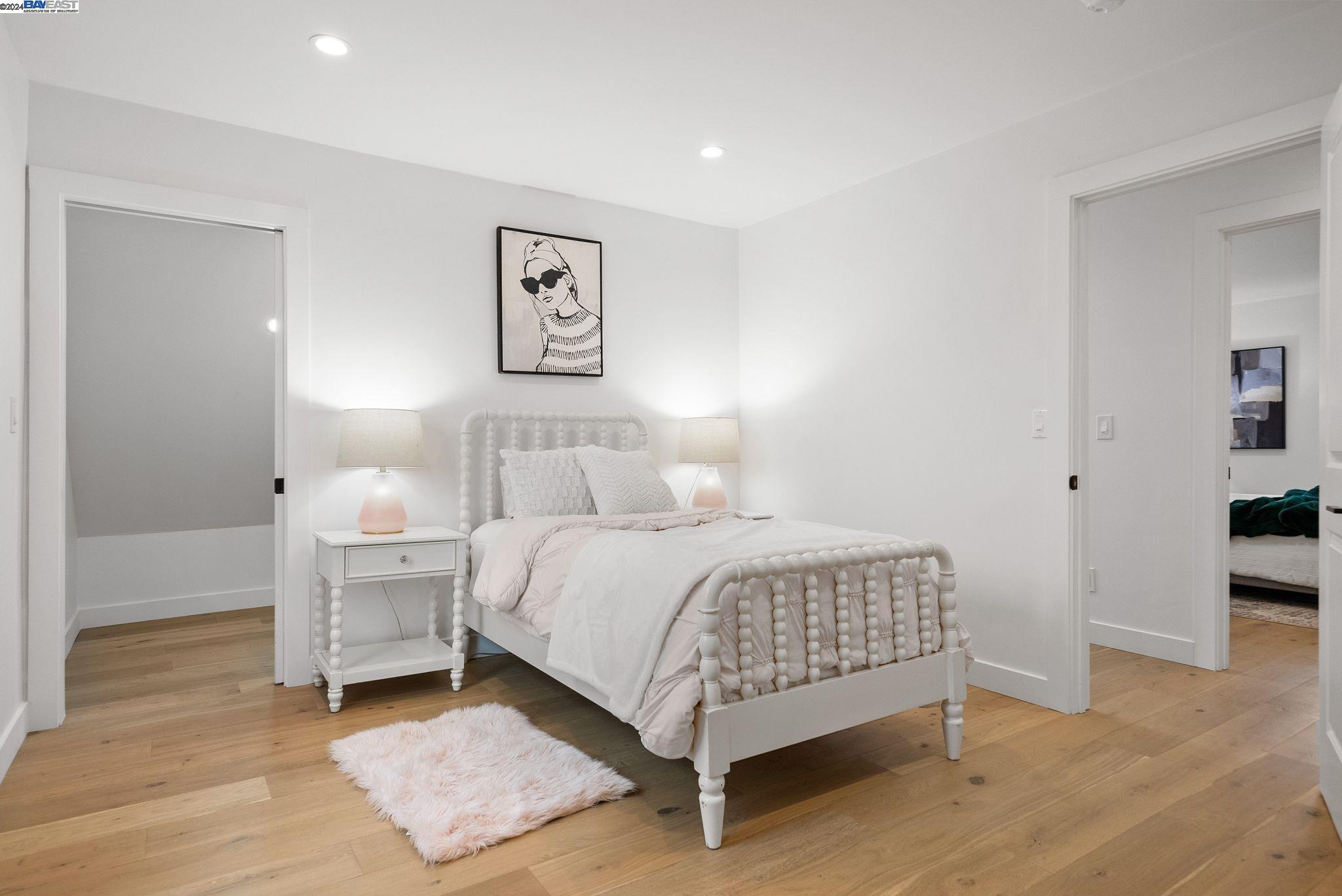 3107 Deakin