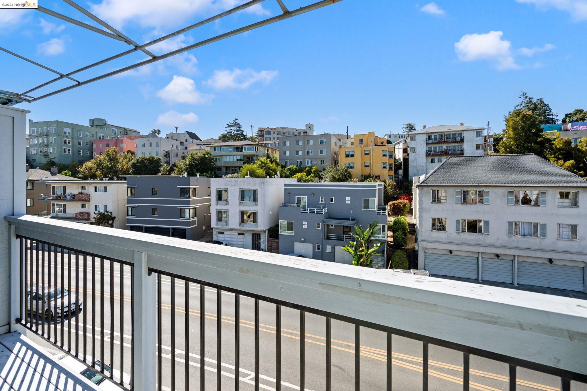2401 Park Blvd # 7