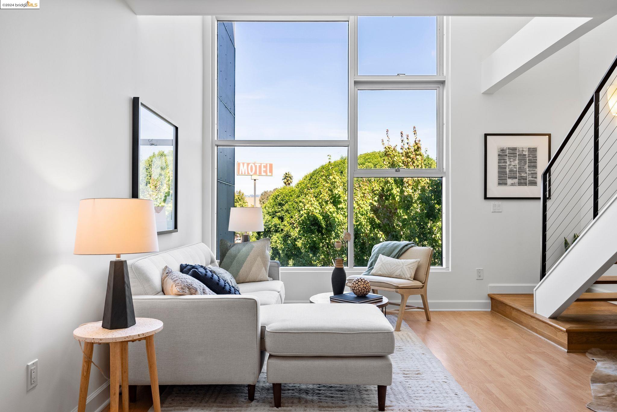 485 W Macarthur Blvd # 403