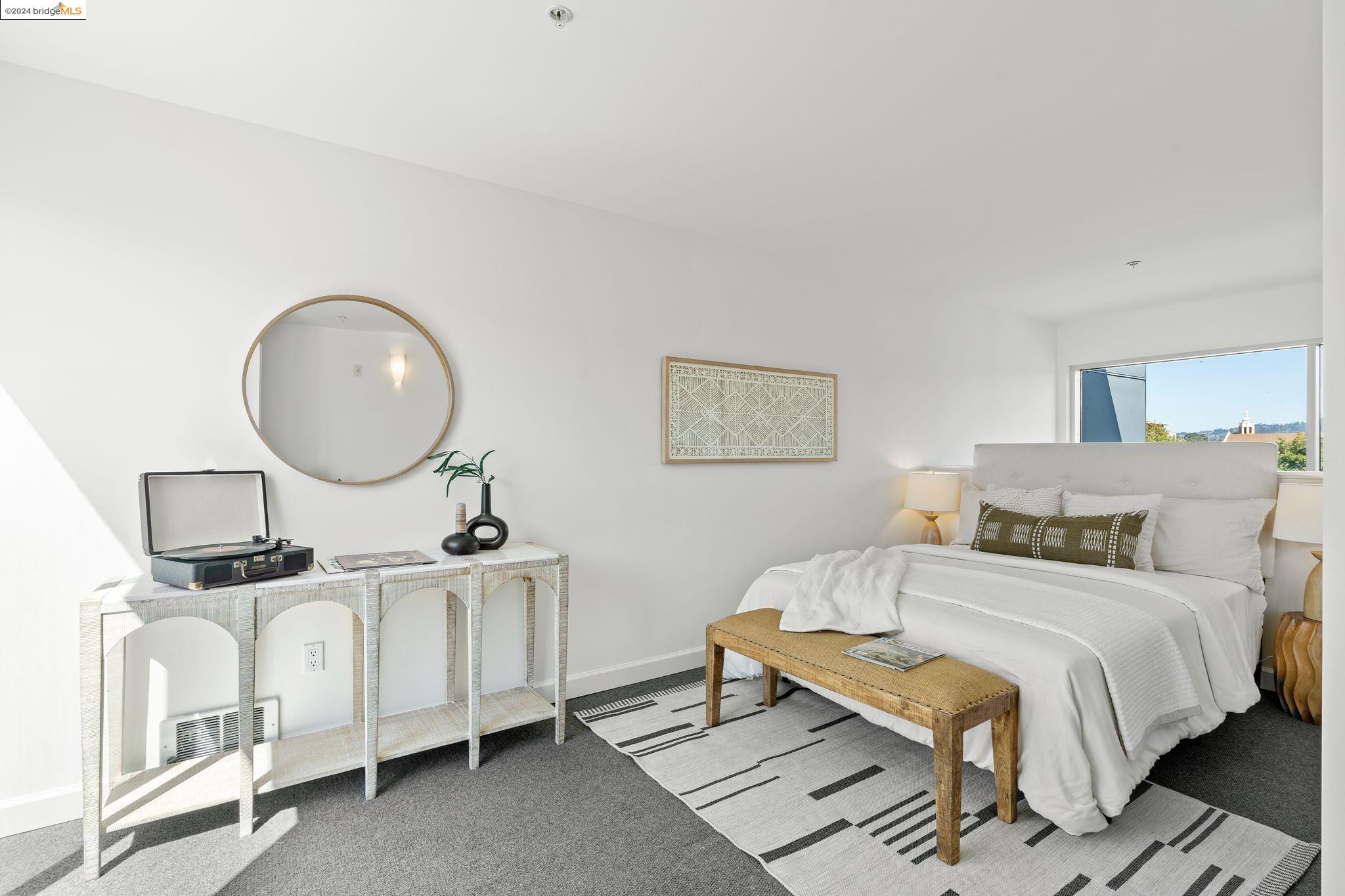 485 W Macarthur Blvd # 403