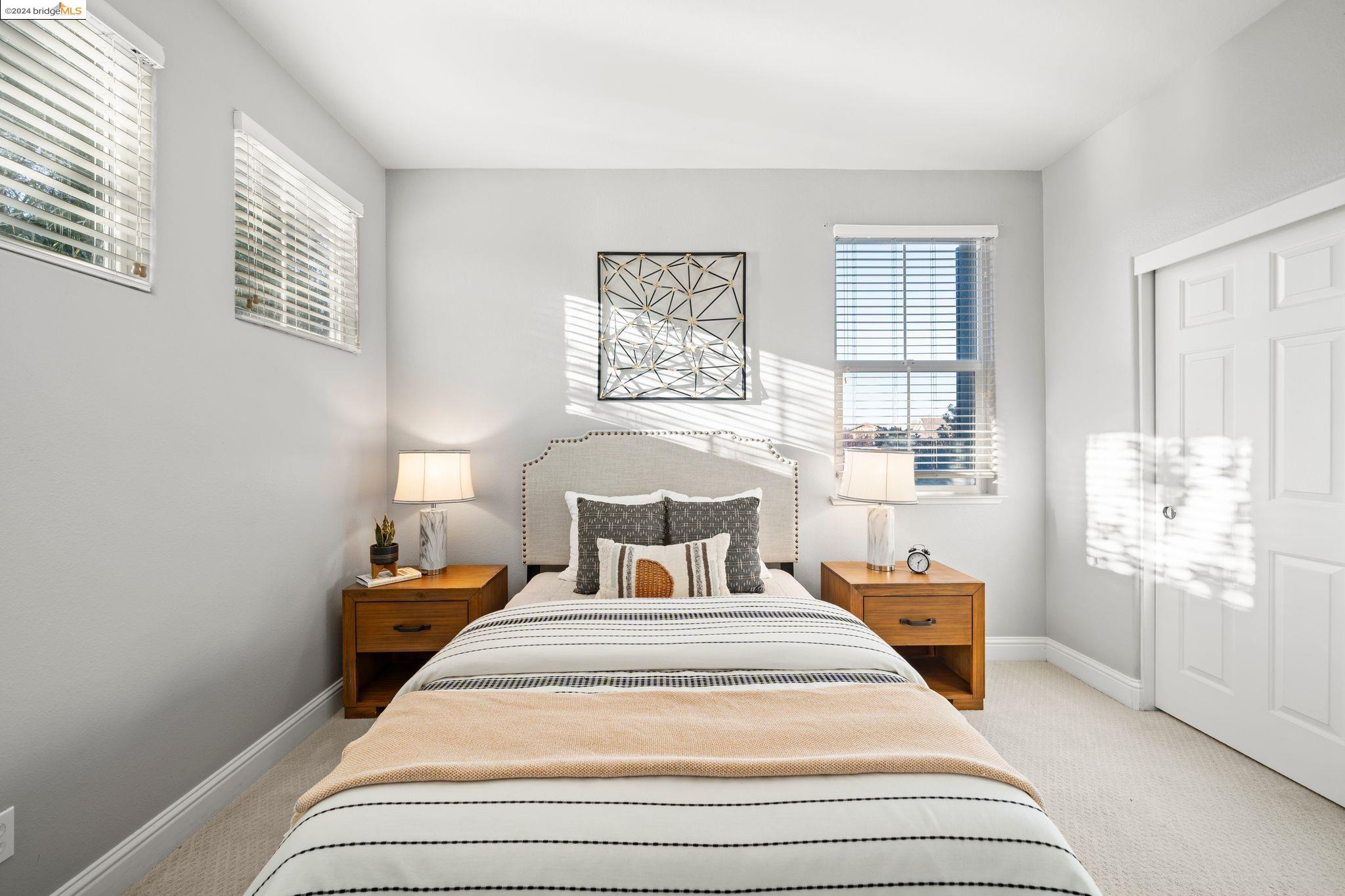 14 S Tranquilidad Ct