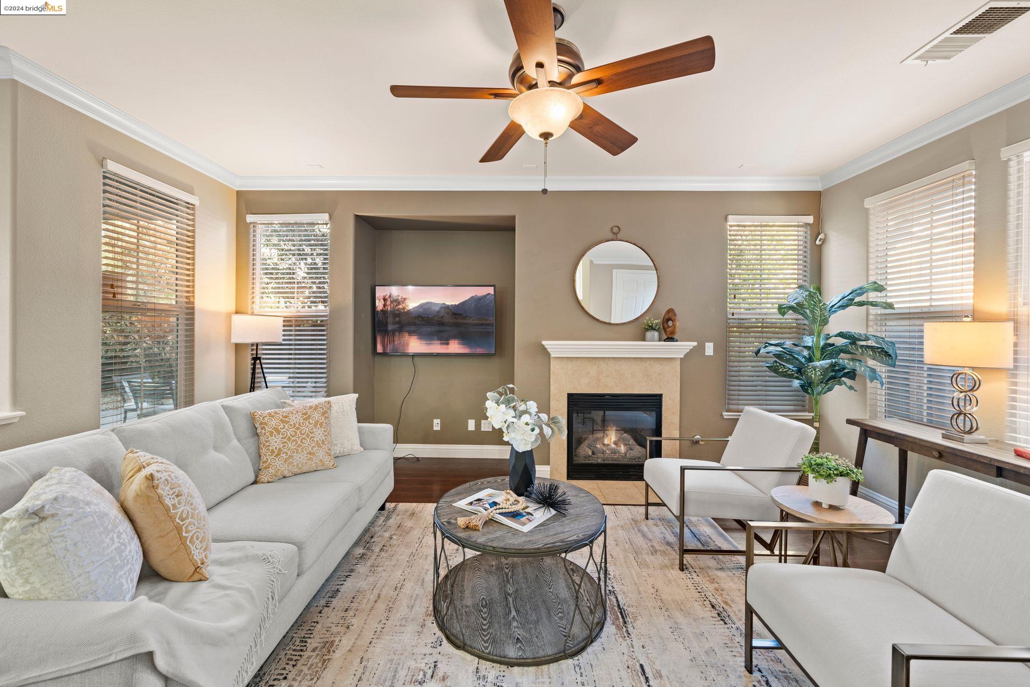 14 S Tranquilidad Ct