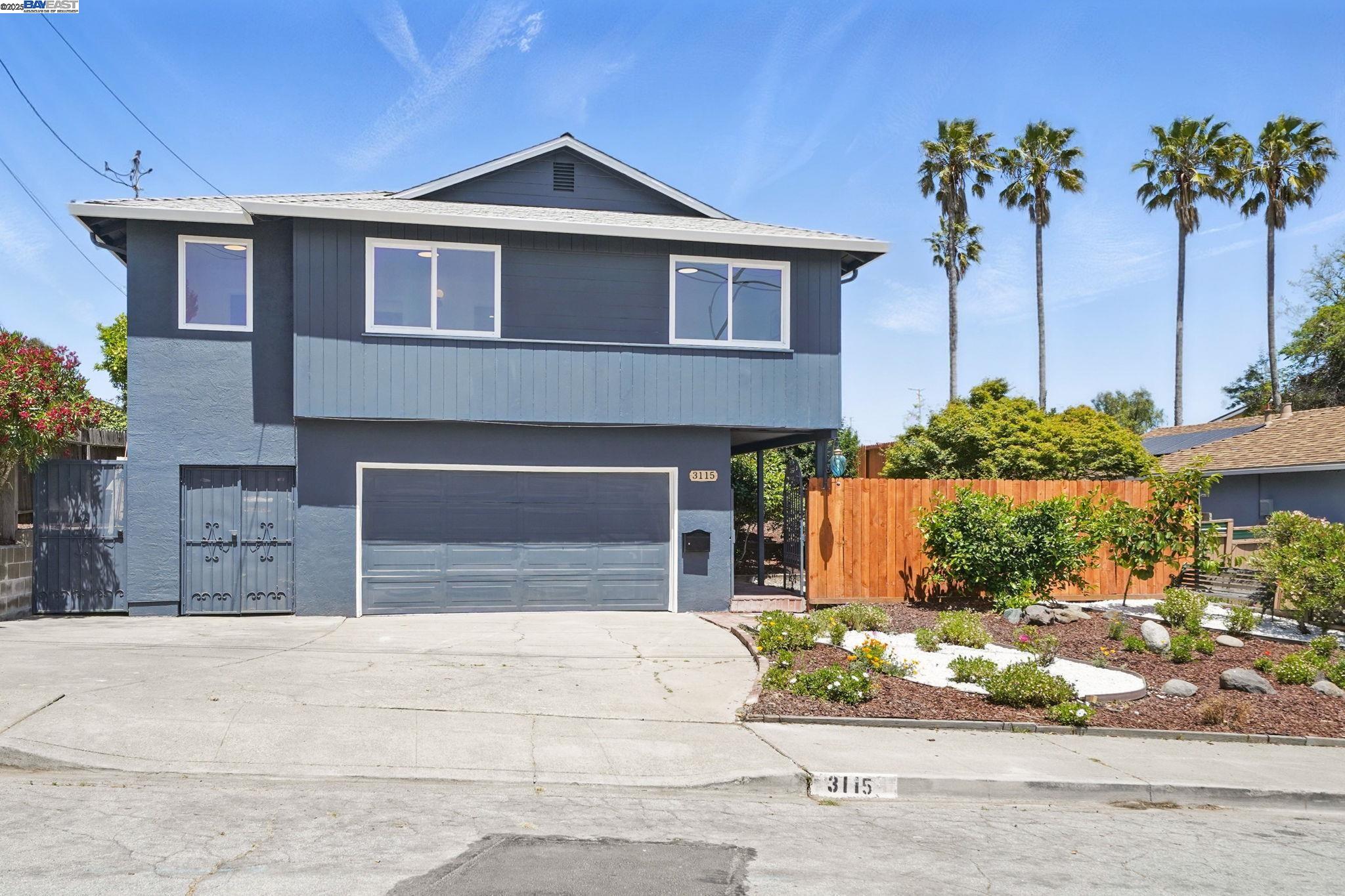 3115 Deseret Dr