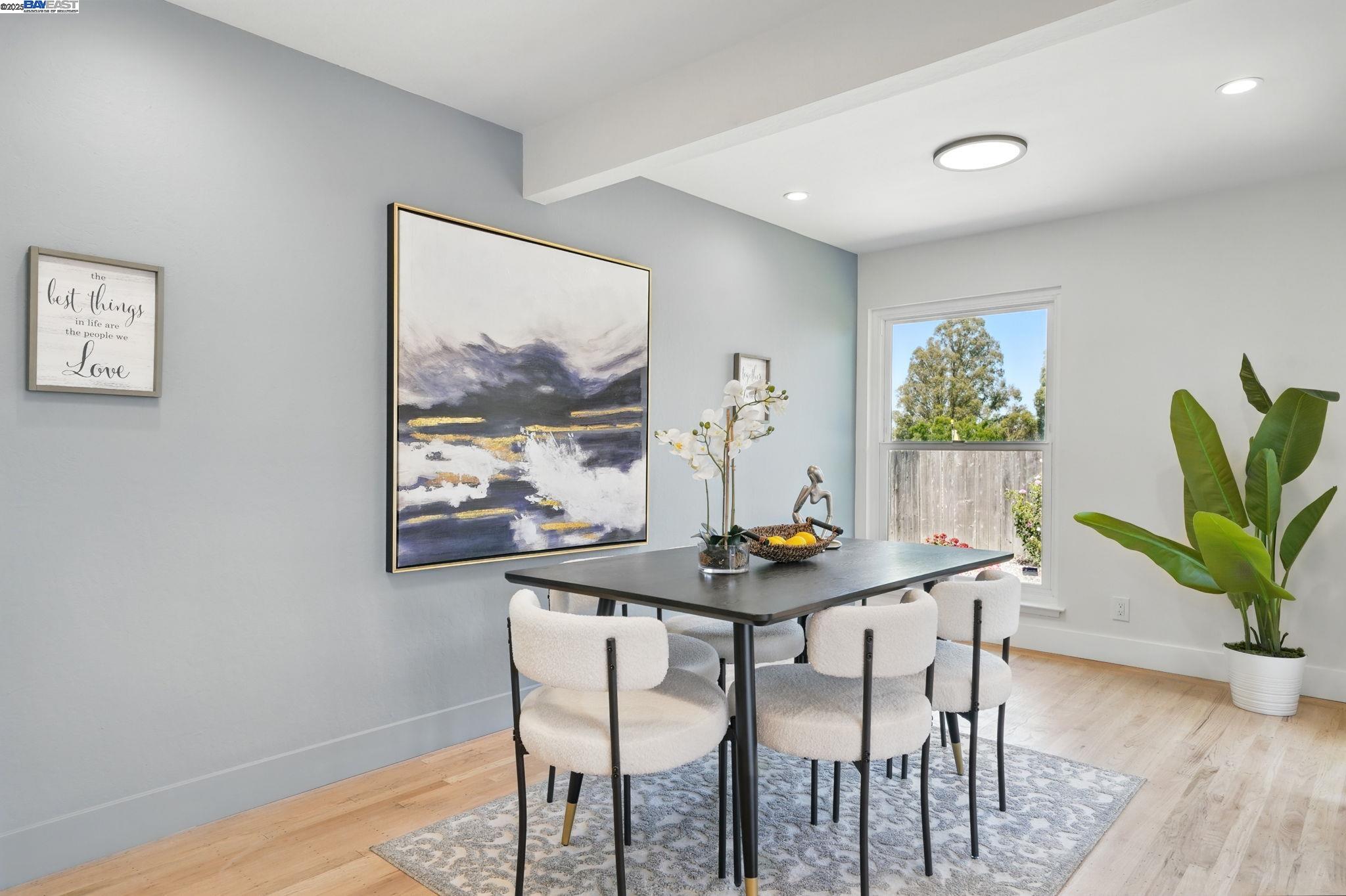 3115 Deseret Dr