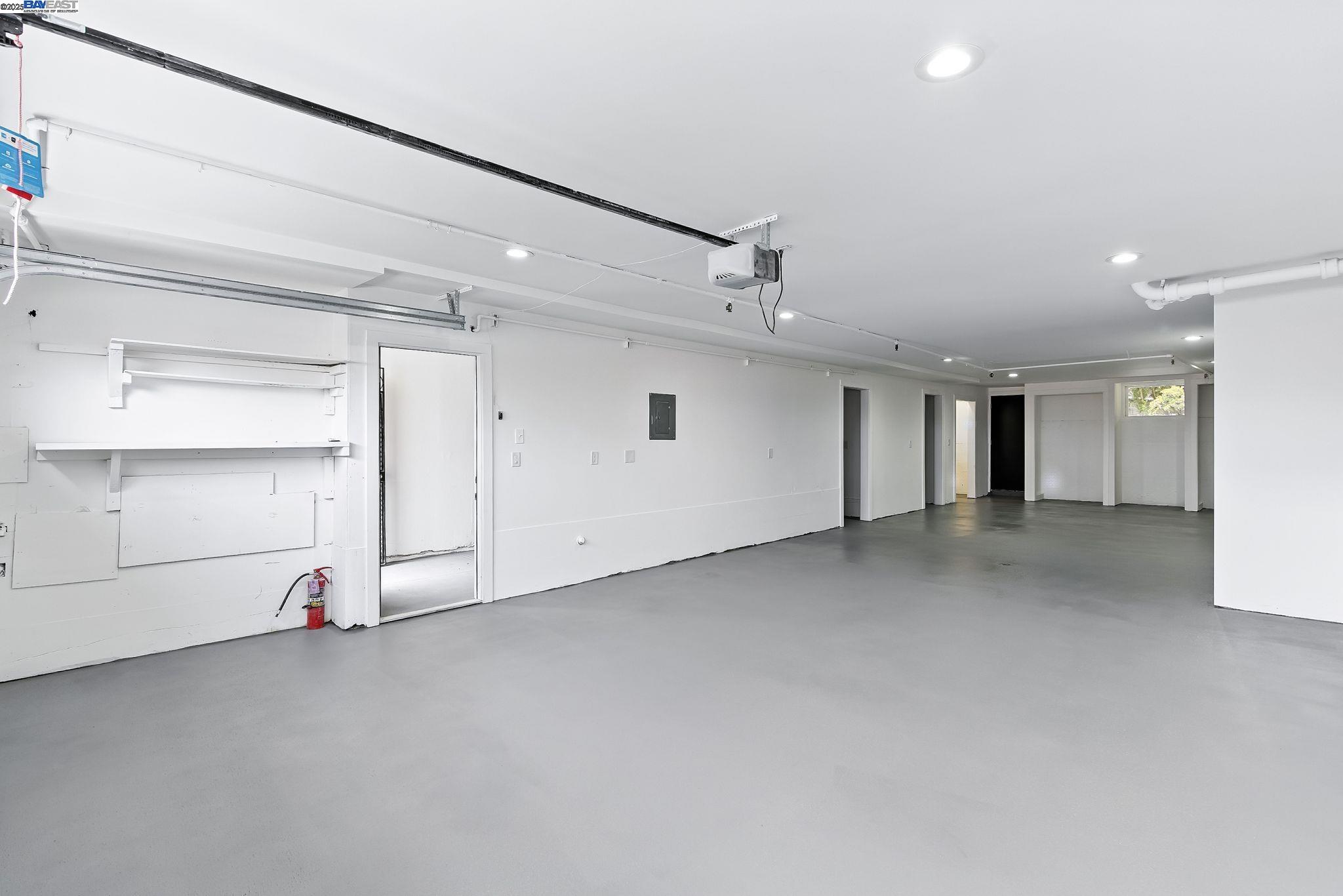 100-102 Byrne St