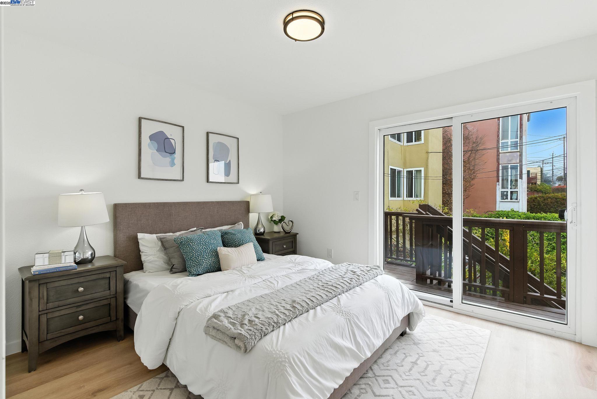 100-102 Byrne St