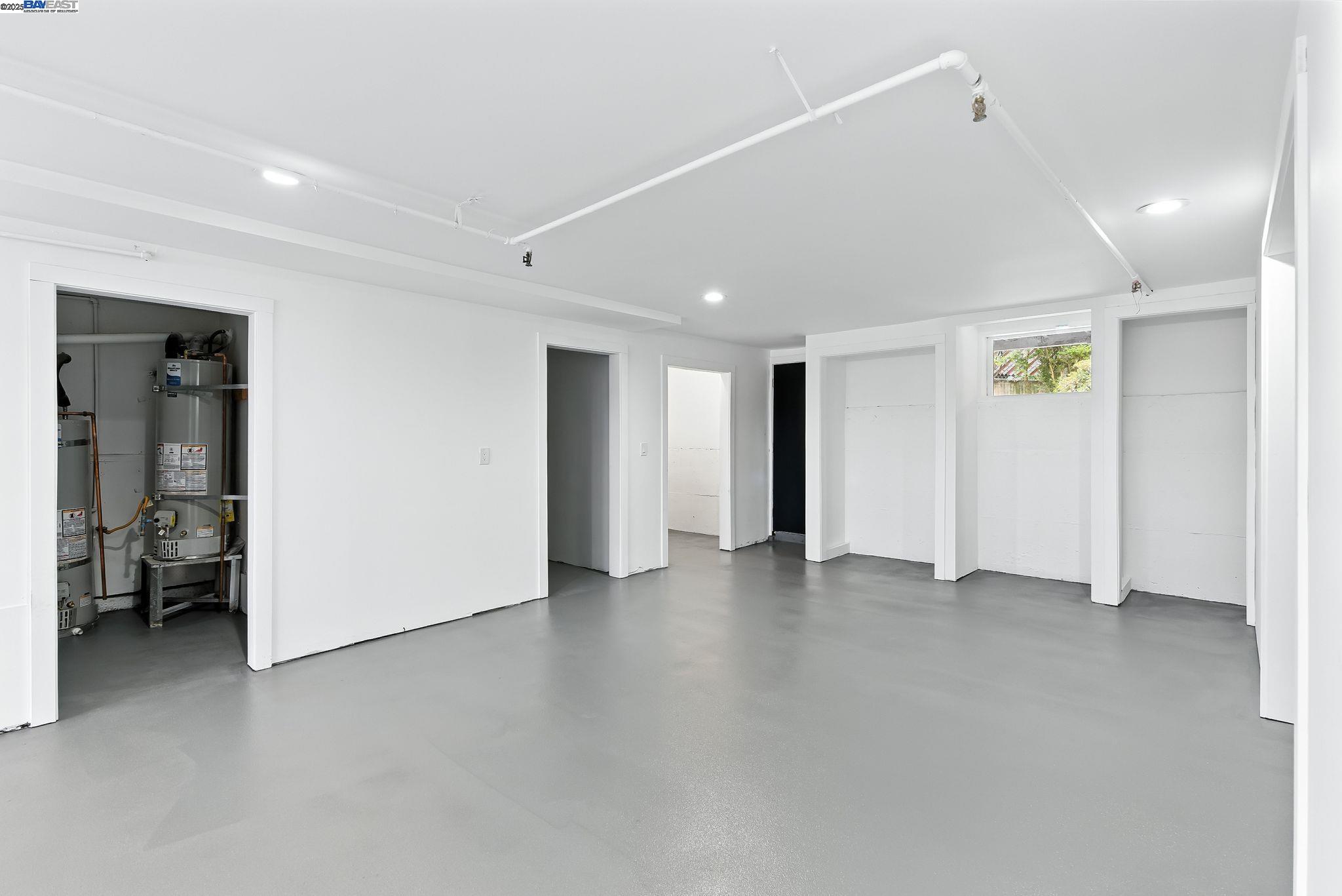 100-102 Byrne St