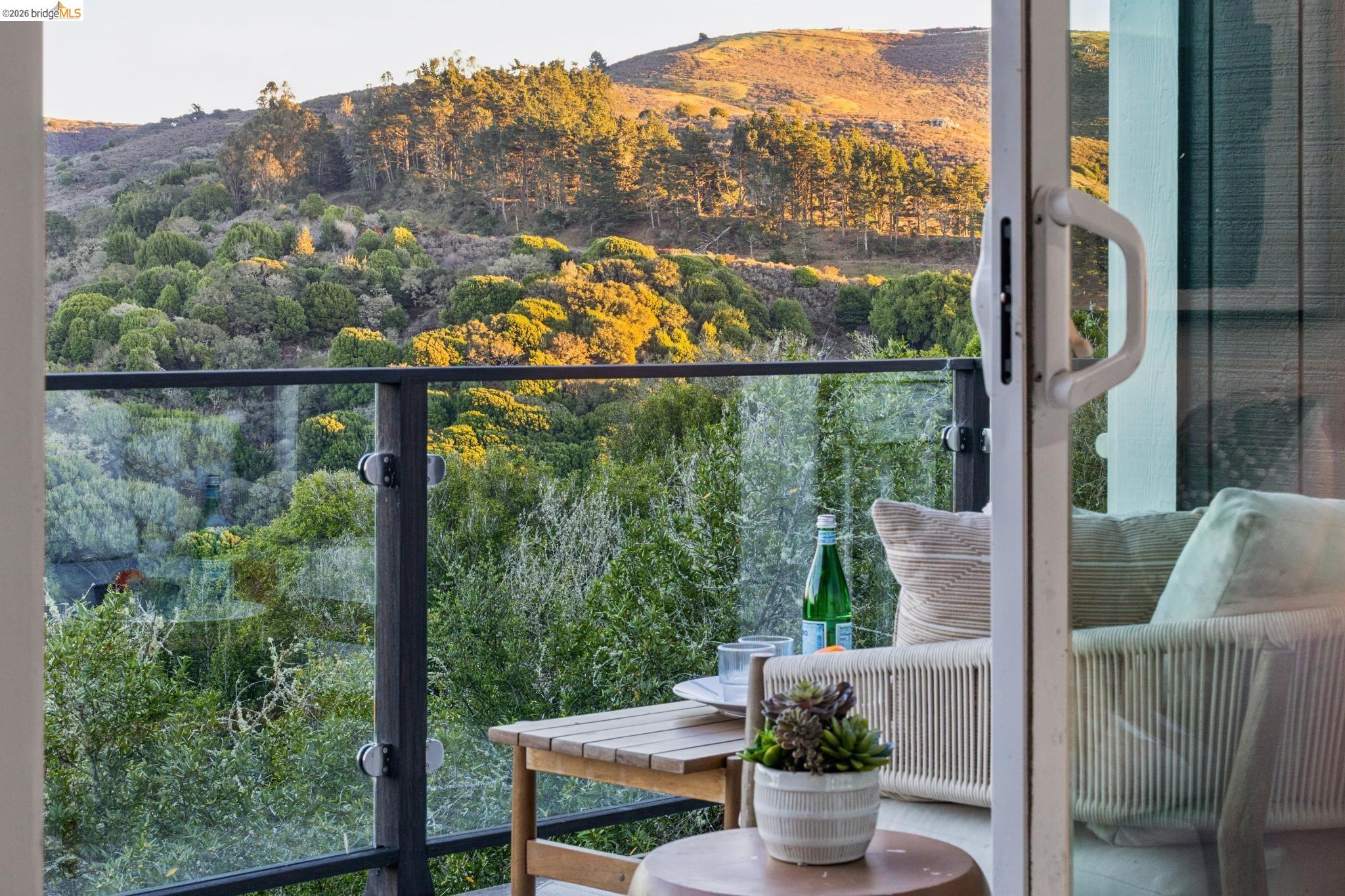 311 Vista De Valle