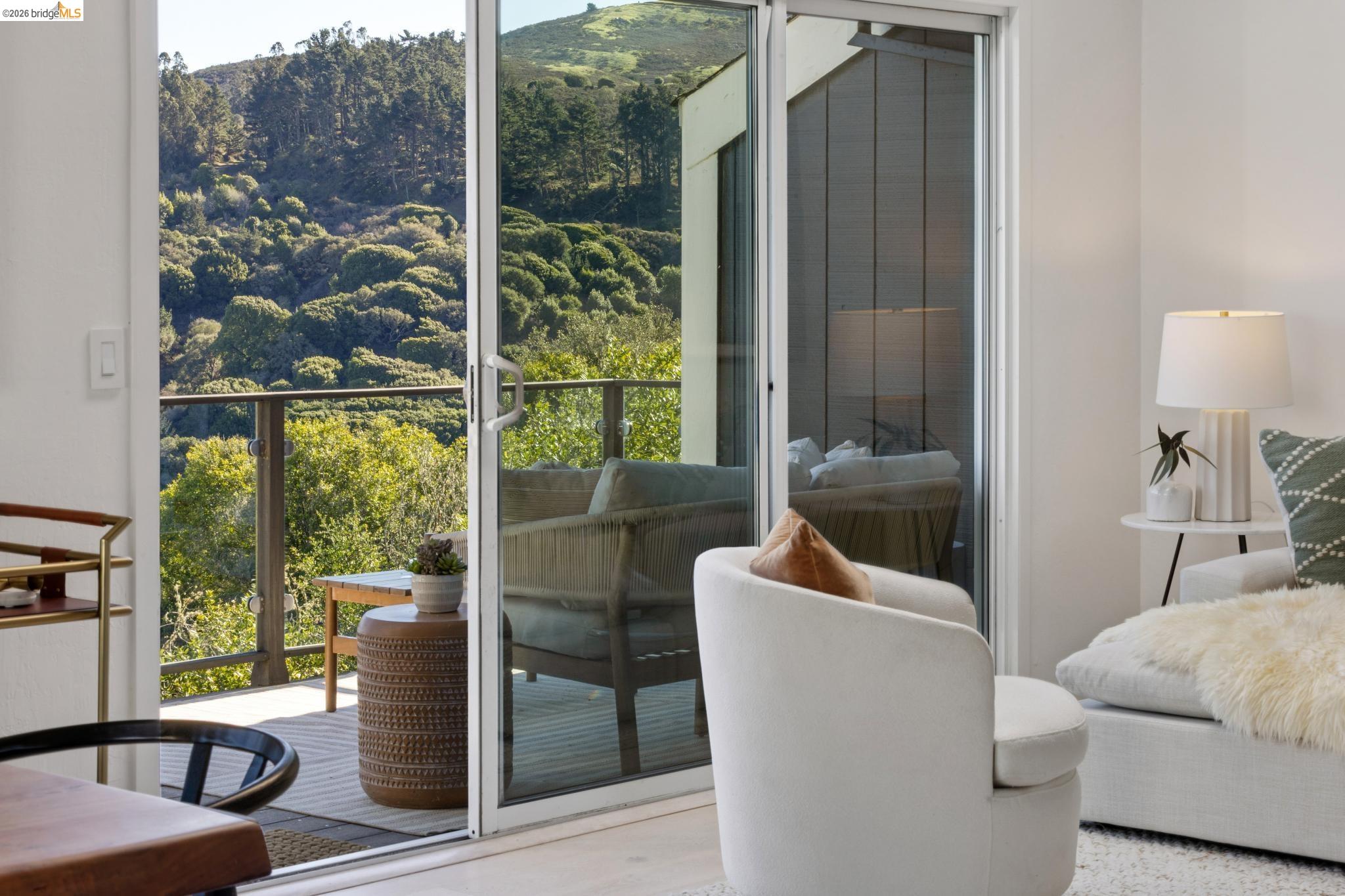 311 Vista De Valle