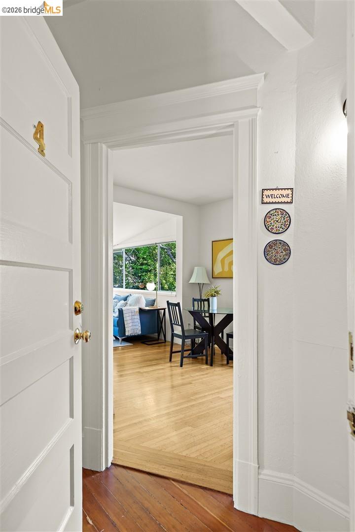2611 Piedmont Ave # 4