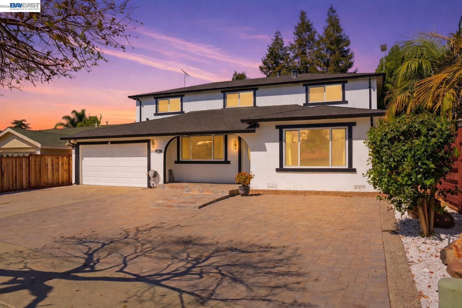 2901 Glen Heather Dr