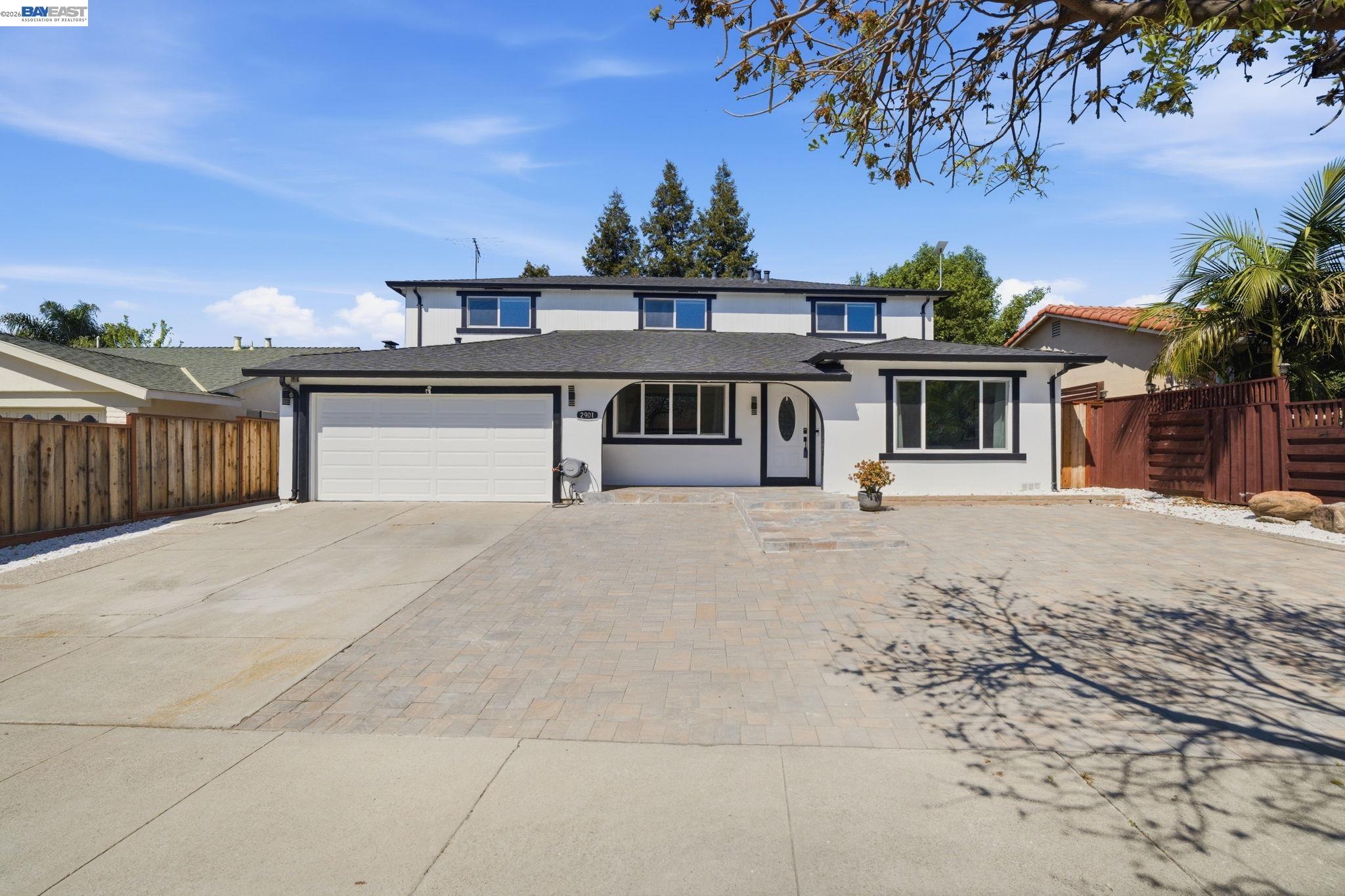 2901 Glen Heather Dr