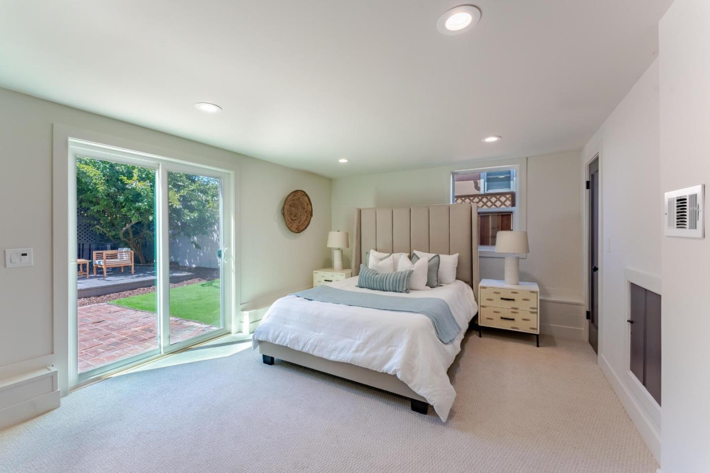 4323 Allendale Avenue