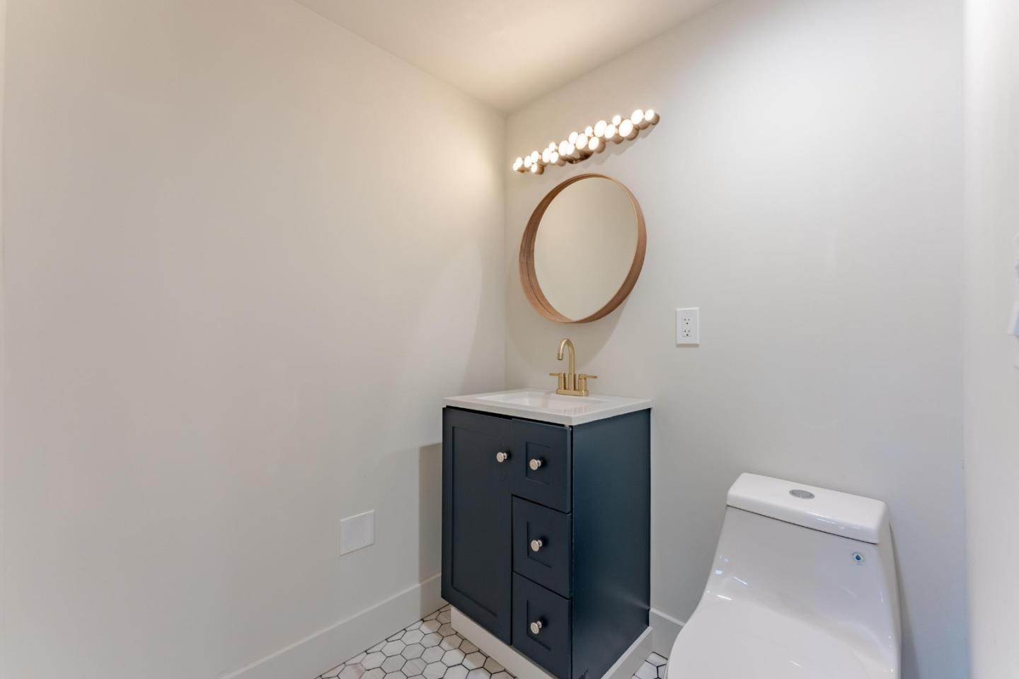 4323 Allendale Avenue