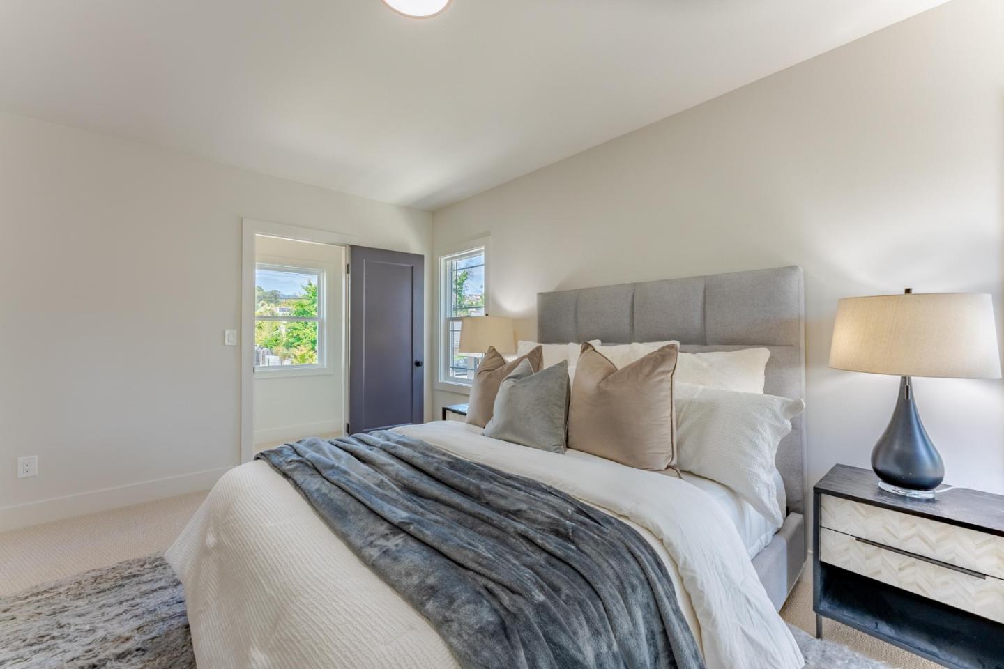 4323 Allendale Avenue