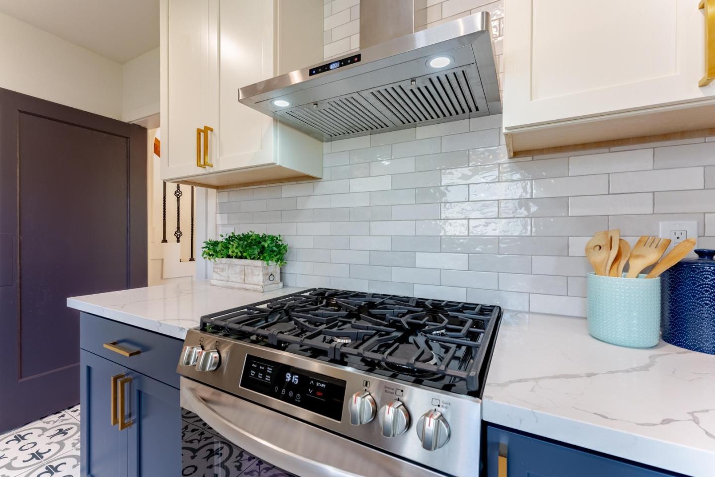 4323 Allendale Avenue