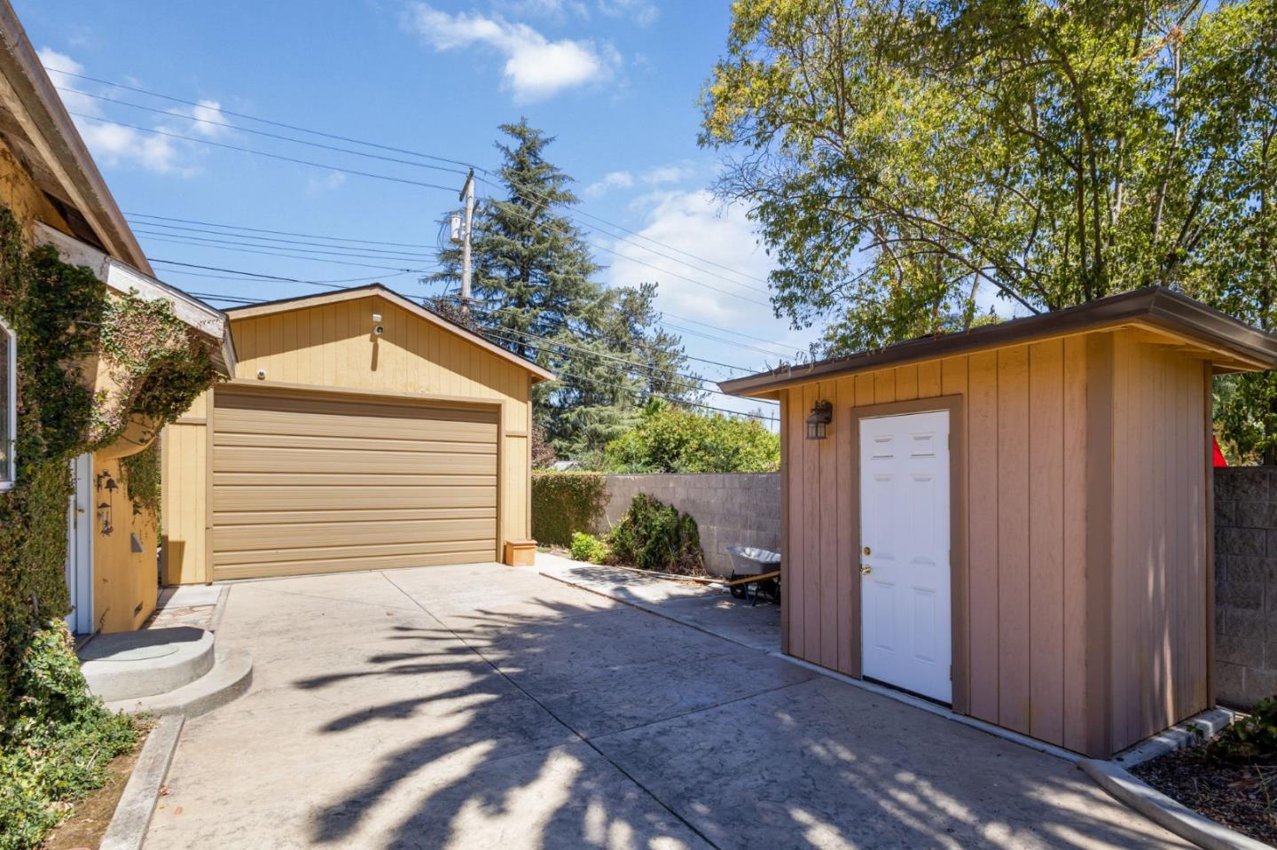 3303 Pope Avenue