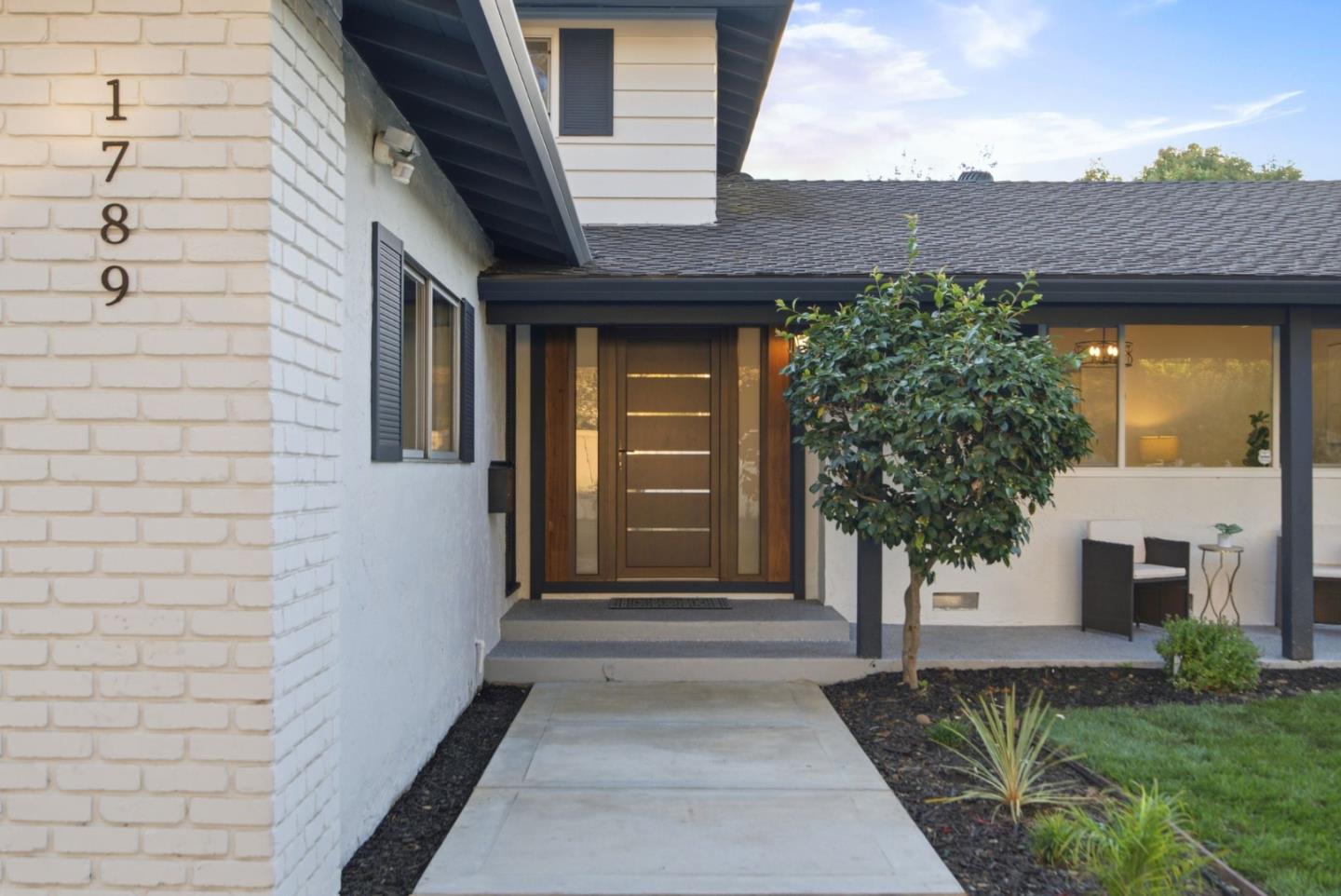 1789 Linnet Lane