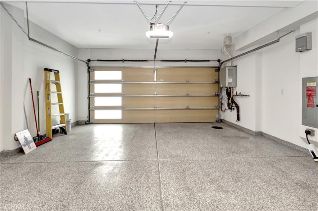 1810 W Bushell Street