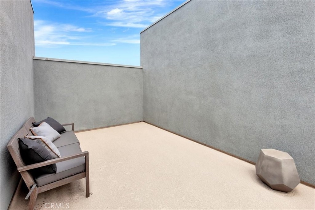 1810 W Bushell Street