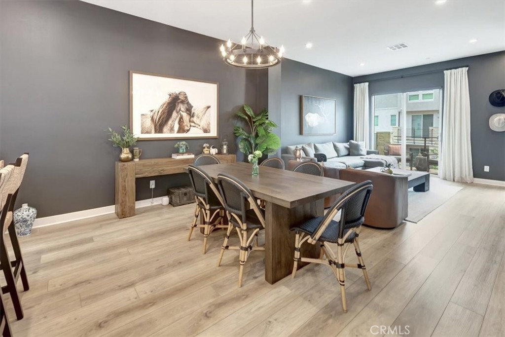 1810 W Bushell Street