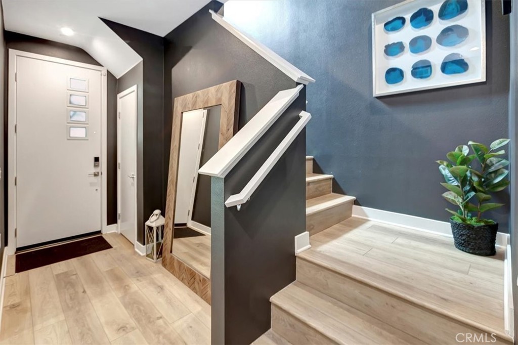 1810 W Bushell Street