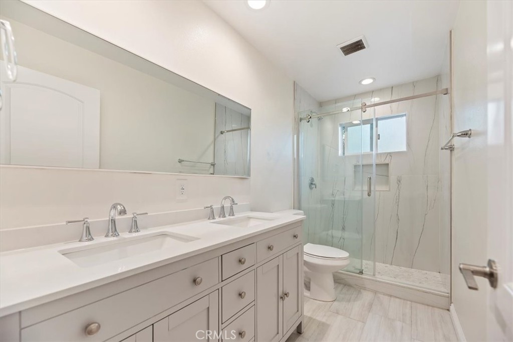 15518 #2 Ironwood Drive