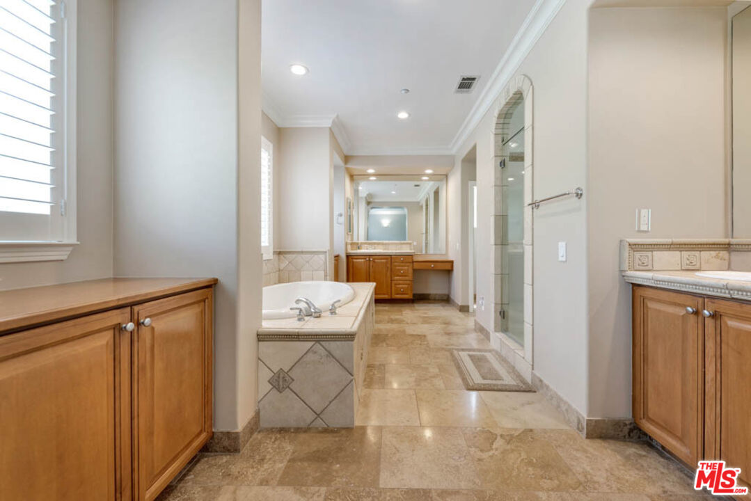 3477 Sunset Pl