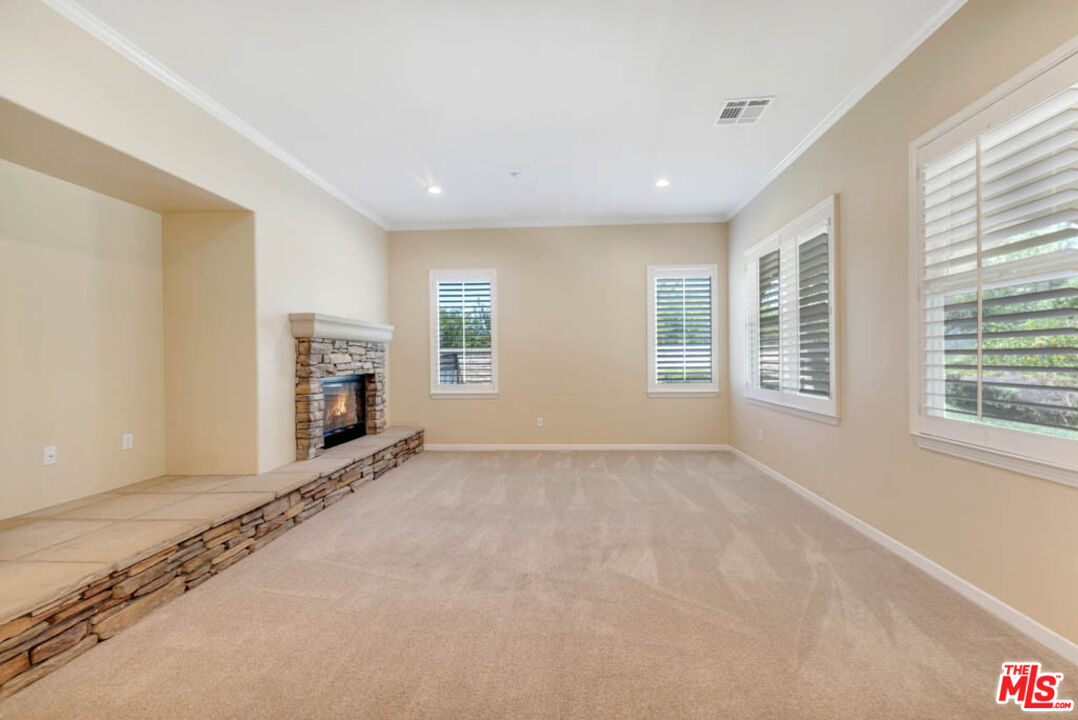 3477 Sunset Pl