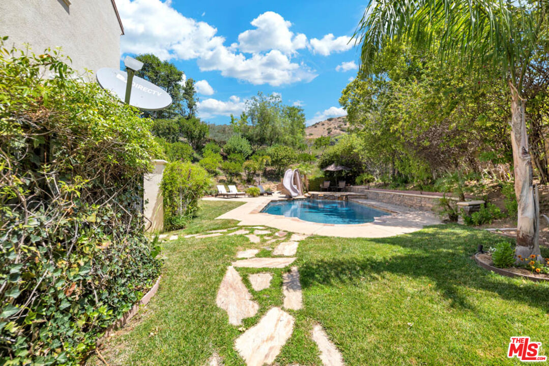 3477 Sunset Pl