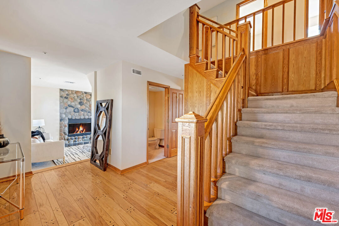 34880 Via Famero Dr