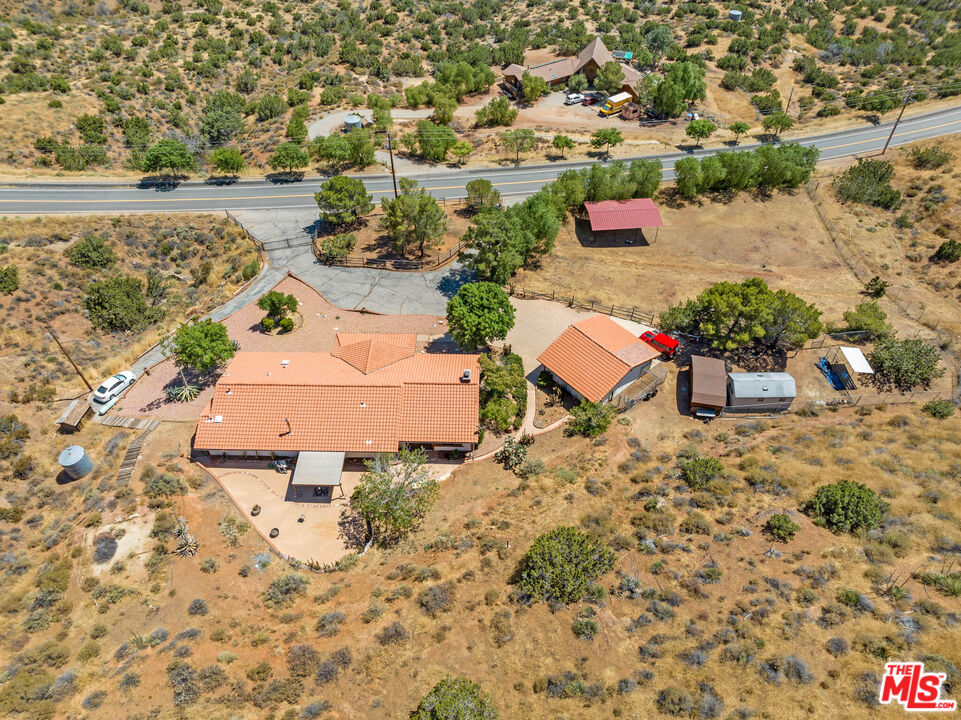 9235 Escondido Canyon Rd